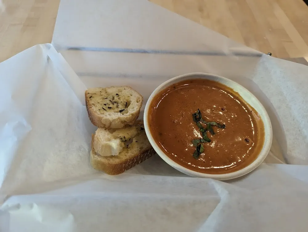 Tomato Basil Soup